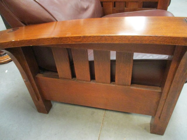 Stickley Leather Bustle Back Recliner - 3