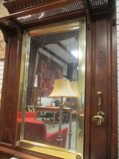 Pulaski Furniture Co. Victorian Style Hall Tree with Beveled Mirror - 3