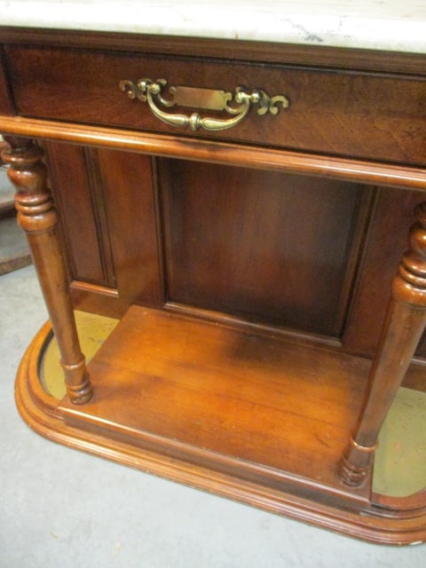 Pulaski Furniture Co. Victorian Style Hall Tree with Beveled Mirror - 6