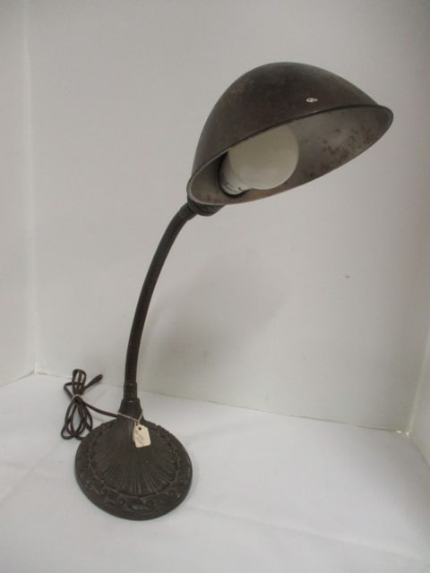 Vintage Art Nouveau Style Goose Neck Desk Lamp: approx. 16"h, some age wear to finish