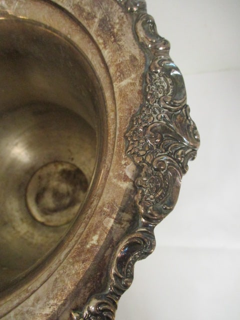 Wallace "Baroque" Silverplate Champagne Ice Bucket - 3