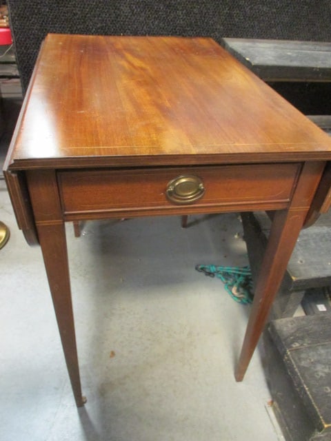 Neoclassical Style Drop Side Accent Table with Drawer (1 of 4)