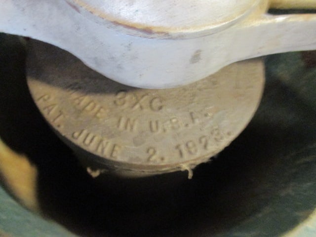 Vintage White Mountain Freezer Banded Wooden Hand Crank Ice Cream Maker - 5