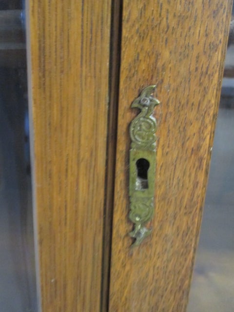 Antique Oak Curved Glass Curio Cabinet - 5