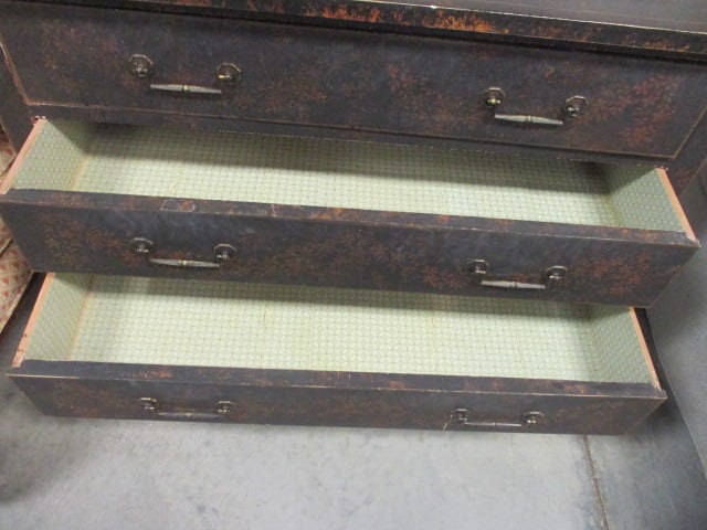 Hand Decorated 3 Drawer Chest - 3