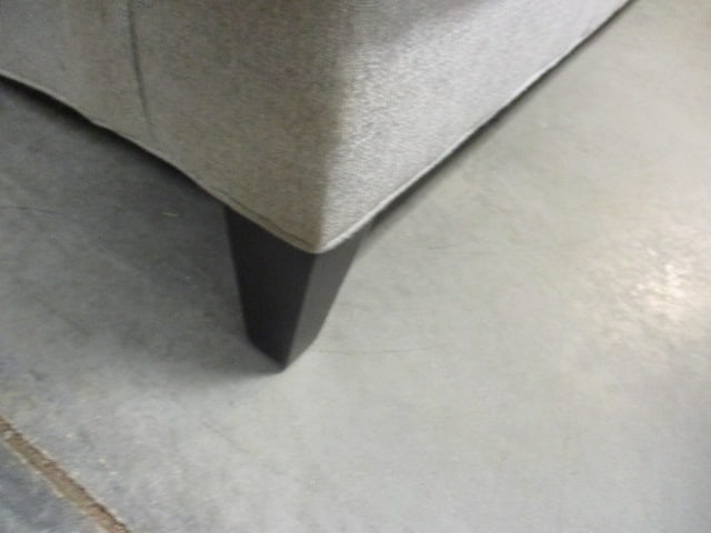 CR Laine Like New Sofa with Matching Throw Pillows - 7