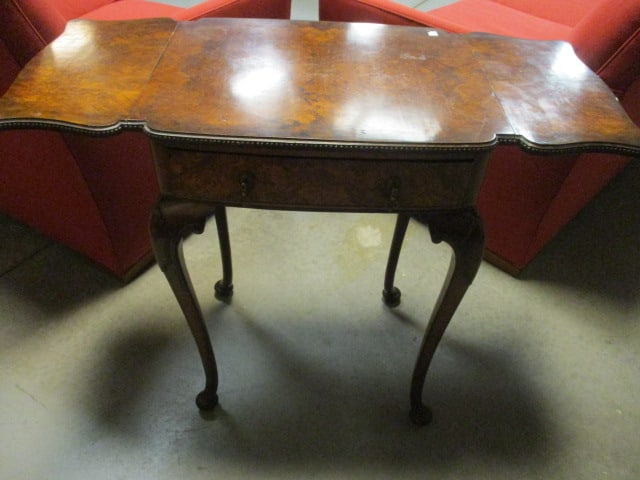 Vintage Maple & Co. French Provencial Style Burlwood Drop Side Accent Table: 22"(sides down)38"(sides up) x 17 3/4" x 30", has single drawer, carved cabriole legs, serpentine shape top, Local Pickup Only