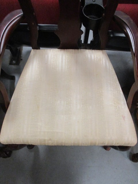 Berharht Mahogany Queen Anne Style Arm Chair - 2