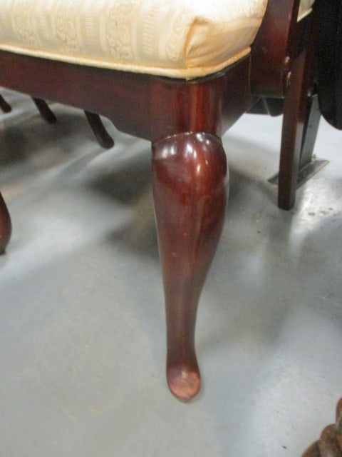 Berharht Mahogany Queen Anne Style Arm Chair - 4