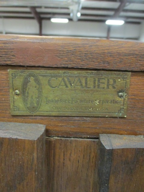 Tennessee Furniture Corp. "Cavalier" Oak Ice Box - 3