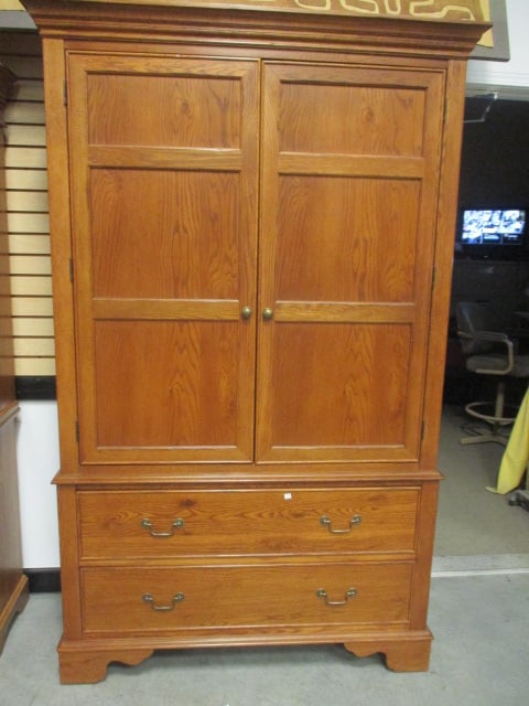 Bernhardt Oak Multi Use Cabinet (1 of 7)