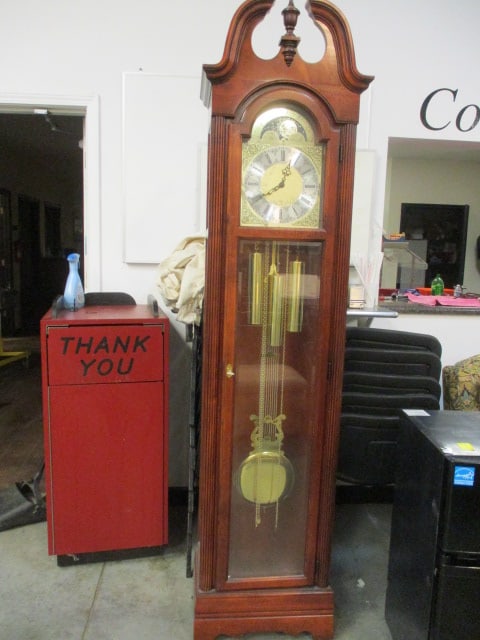 Howard Miller Celestial Phase Dial Grandfather Floor Clock (1 of 7)