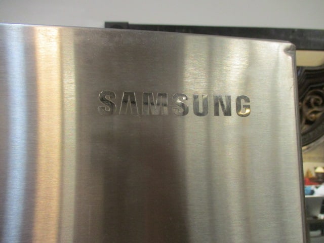 Samsung Stainless French Door Refrigerator with Ice/Water in Door - 3