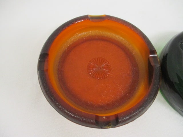 Heavy Green Art Glass Ashtray and Amber Glass Ashtray - 3
