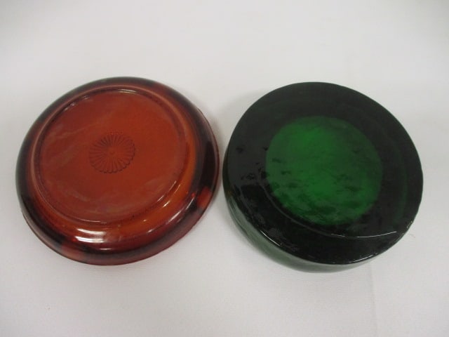 Heavy Green Art Glass Ashtray and Amber Glass Ashtray - 4