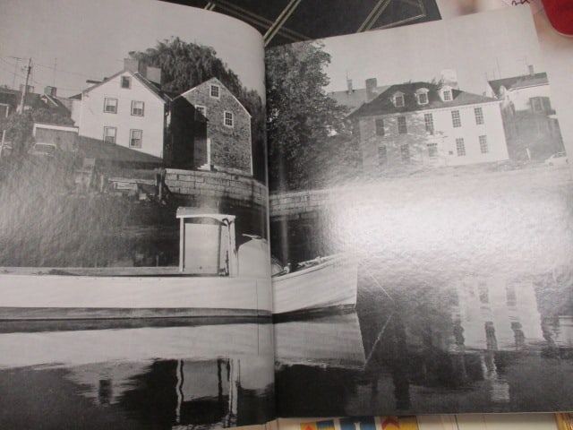 1976 "A Pictorial History of Architecture in America" 2 Volume Set by G.E. Kidder Smith - 7