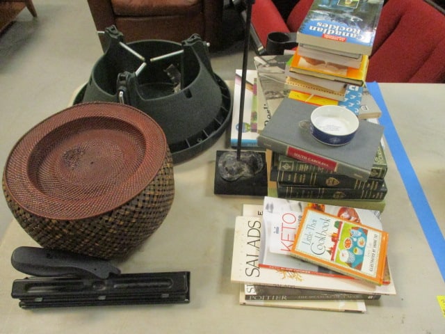Woven Planter and Compote, Travel and Cookbooks, Metal Stand, Hole Punch and Tree Stand (1 of 13)