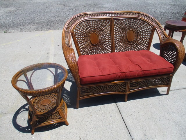 Ratan Love Seat and Side Table with Woven Sunburst Design (1 of 10)