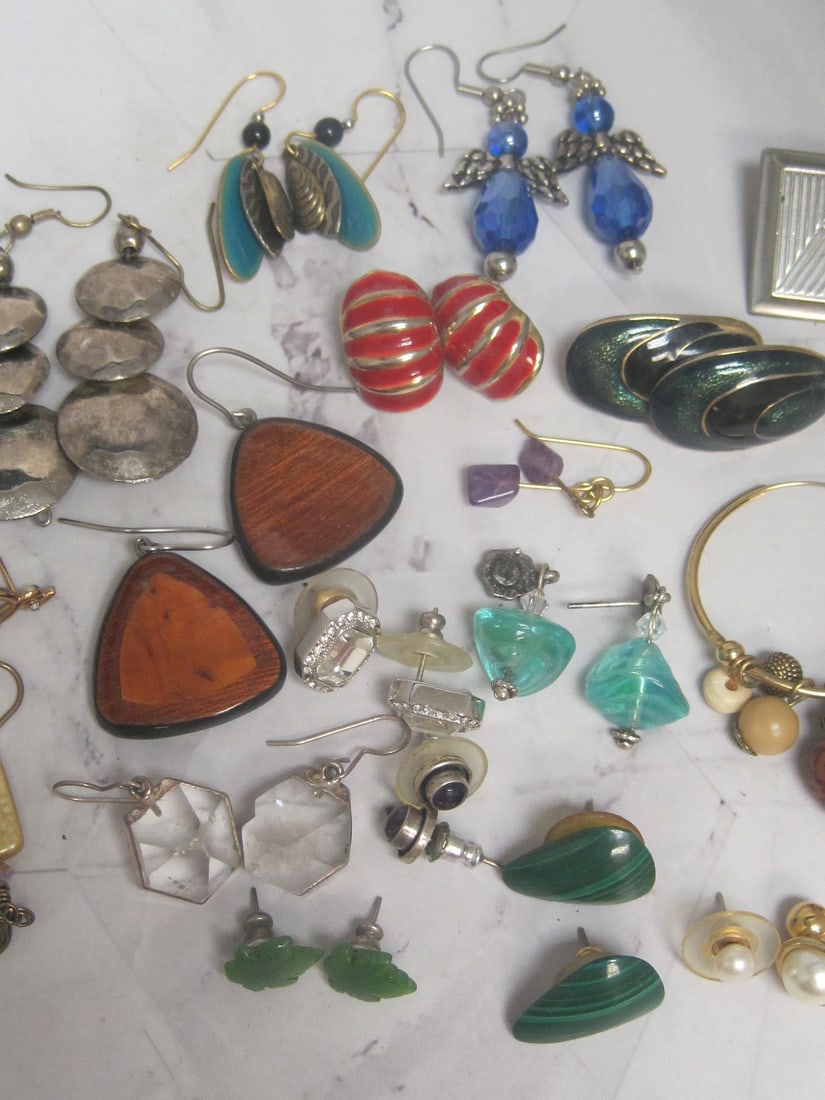 Large Lot of Pierced Earrings - 3