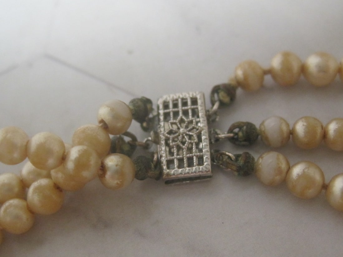Antique Triple Strand Pearl Necklace with 10k Gold Clasp - 3