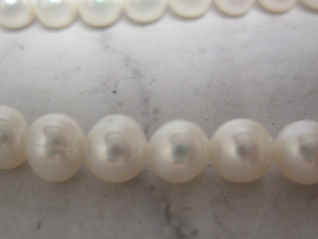 7" Pearl Bracelet with 14k Gold Clasp - 2