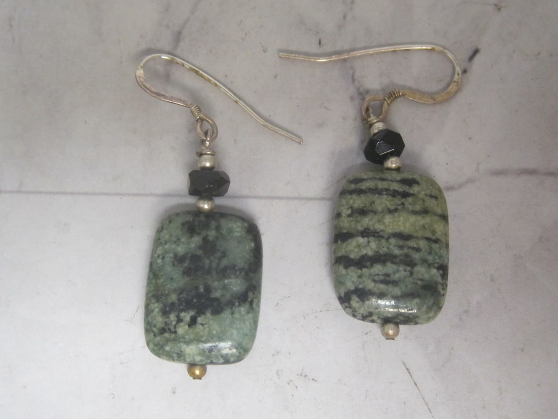 Sterling Silver Jasper Earrings: .