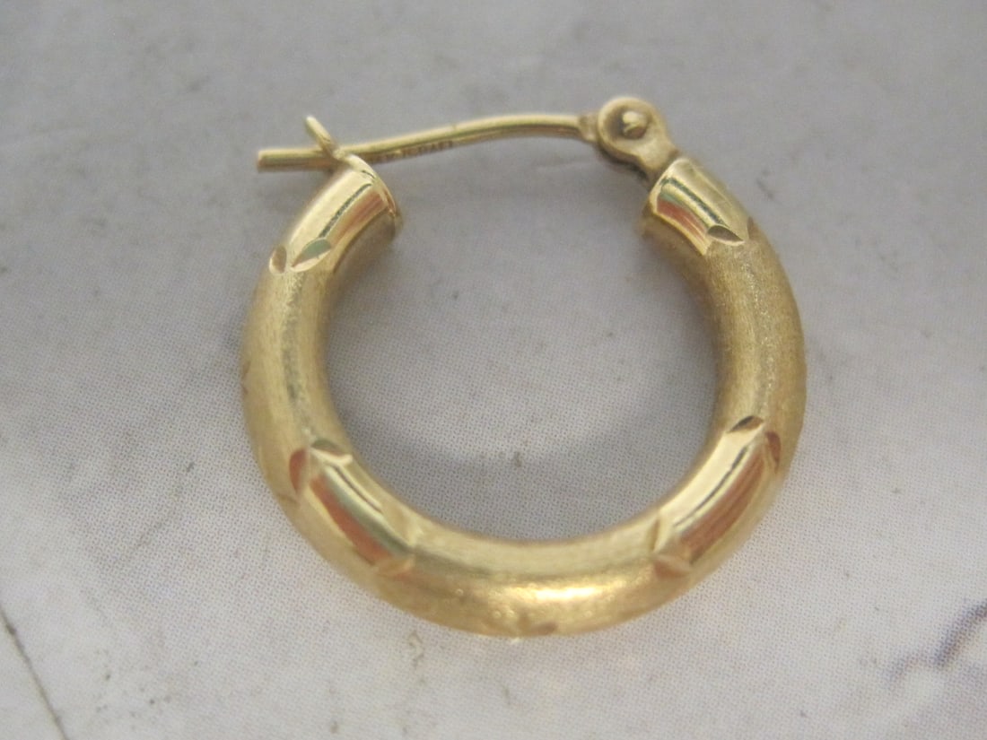 14k Gold Hoop Earrings - 2