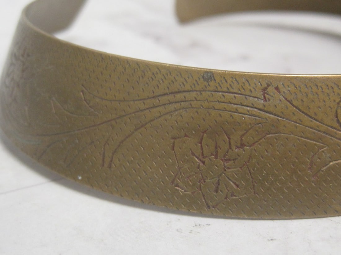 Etched Brass Collar Cuff Necklace - 2