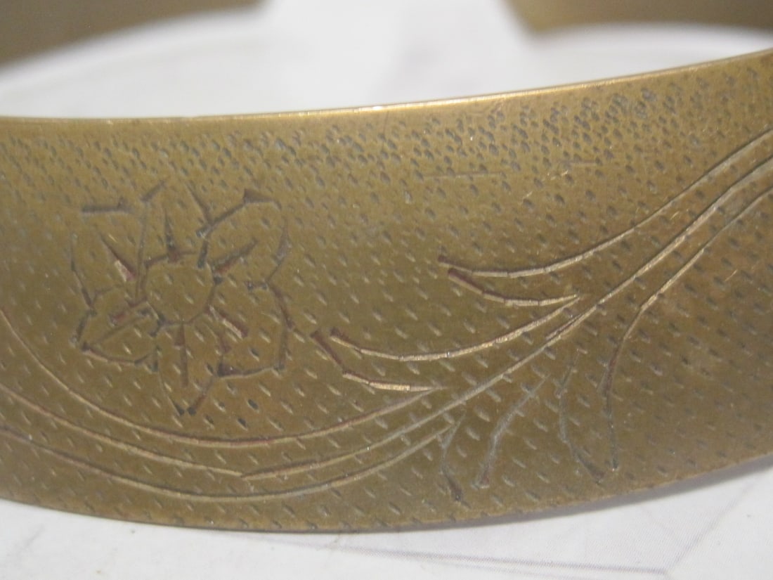 Etched Brass Collar Cuff Necklace - 3