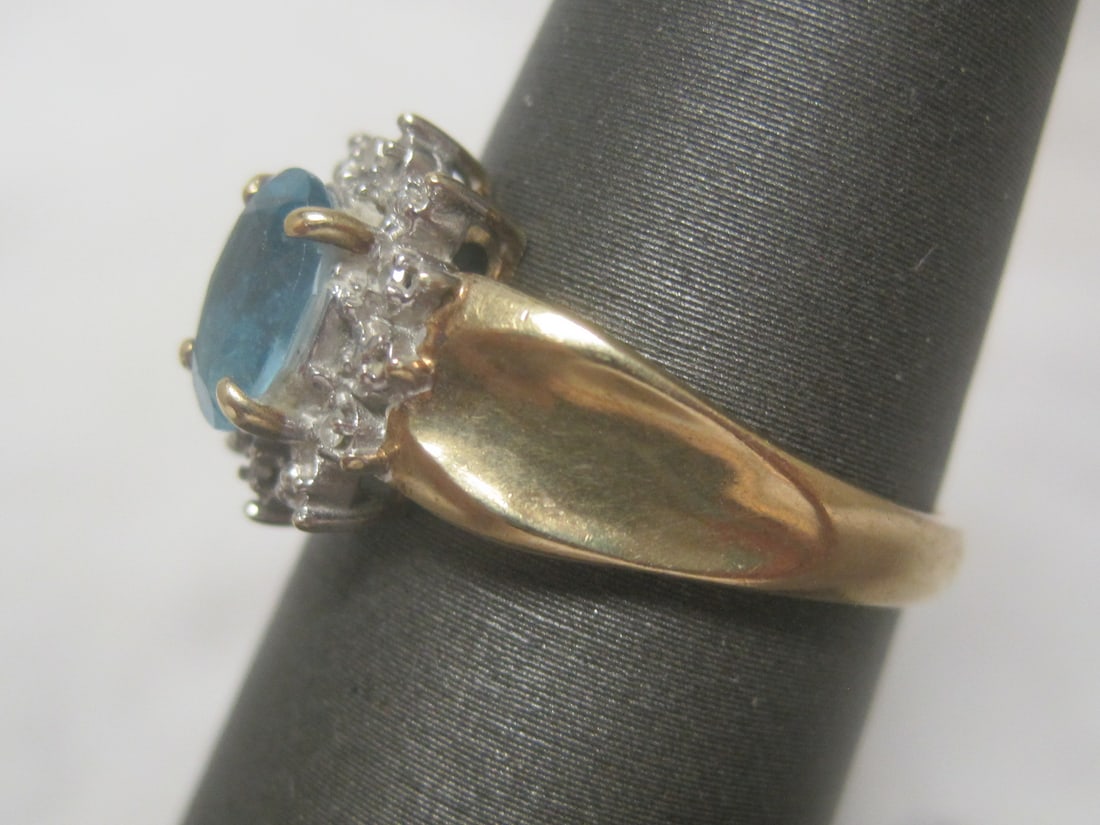 10k Gold Blue Topaz & Diamond Ring - 2