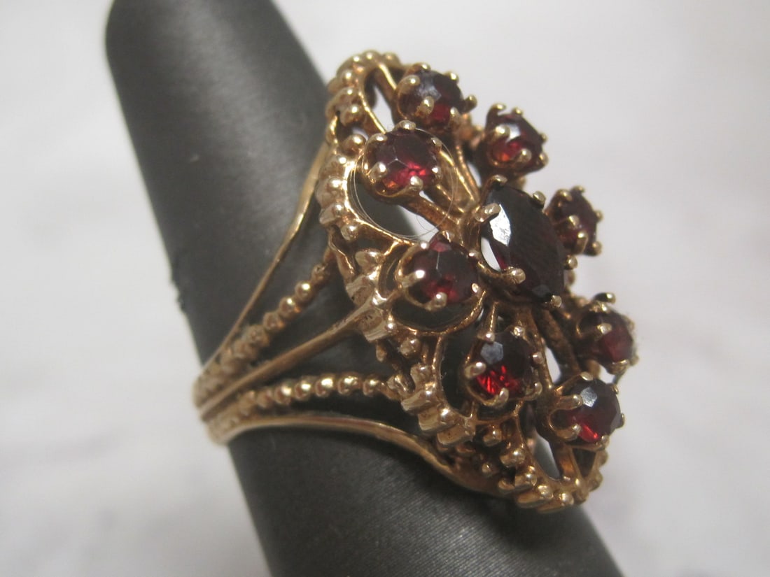 14k Gold Garnet Ring - 3
