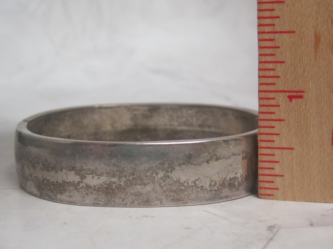 Sterling Silver Hinged Bangle Bracelet - 6