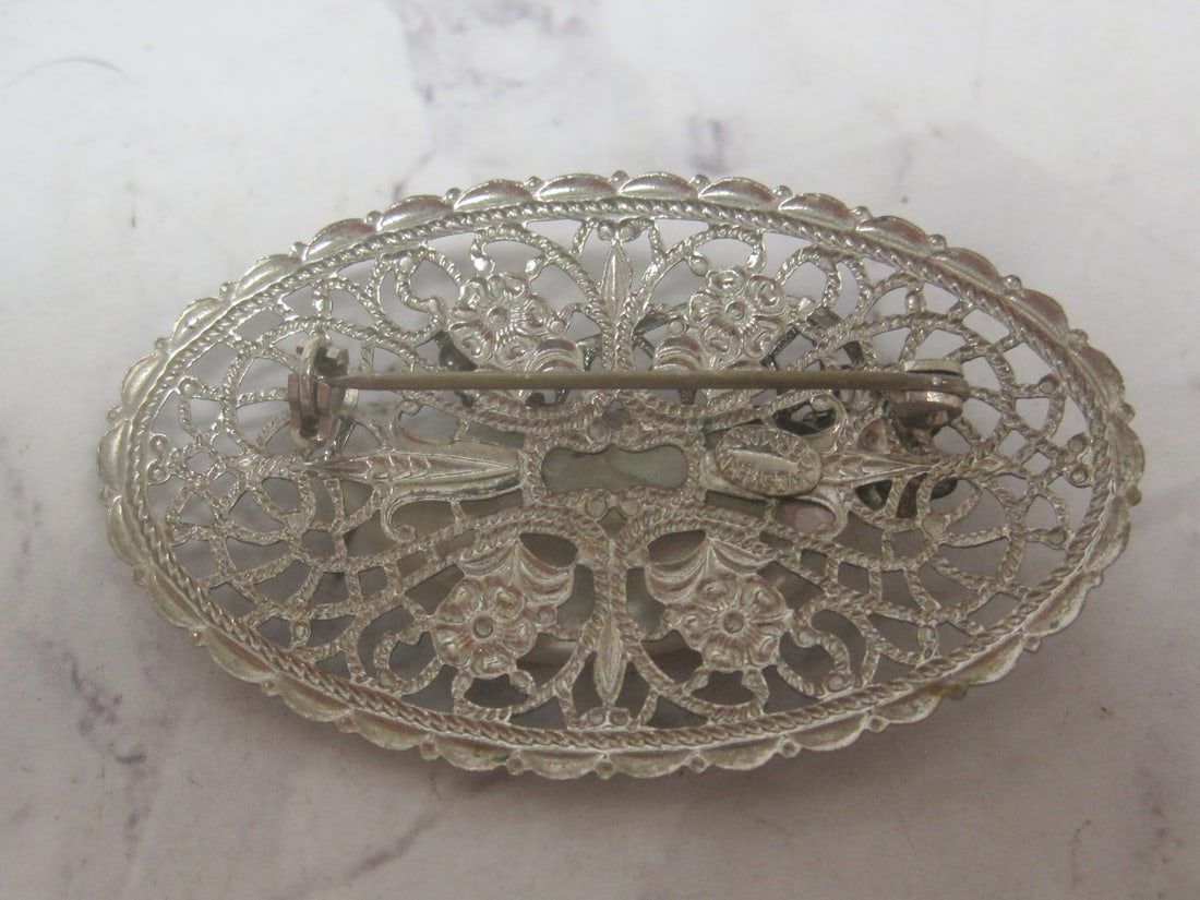 Vintage Filigree & Mother of Pearl Brooch - 4