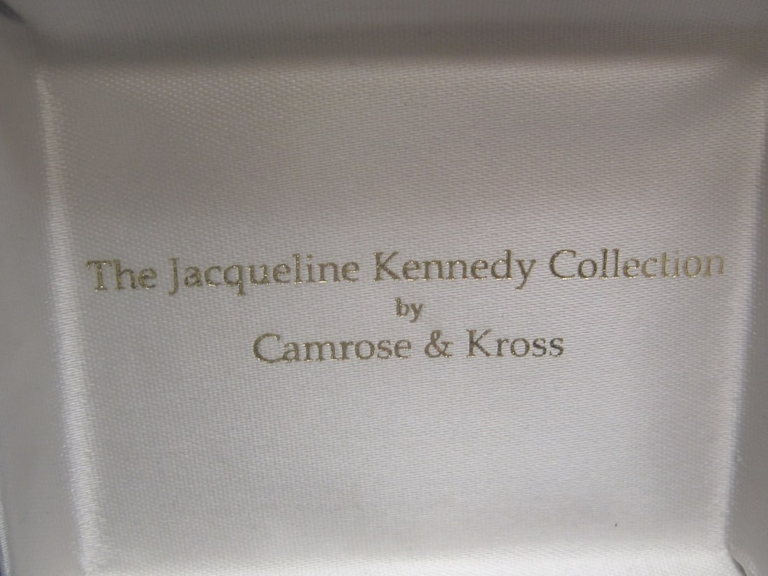 Camrose & Kross Jacqueline Kennedy Collection American Flag Brooch - 3