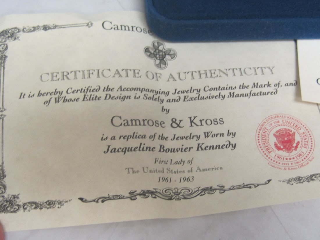 Camrose & Kross Jacqueline Kennedy Collection American Flag Brooch - 4