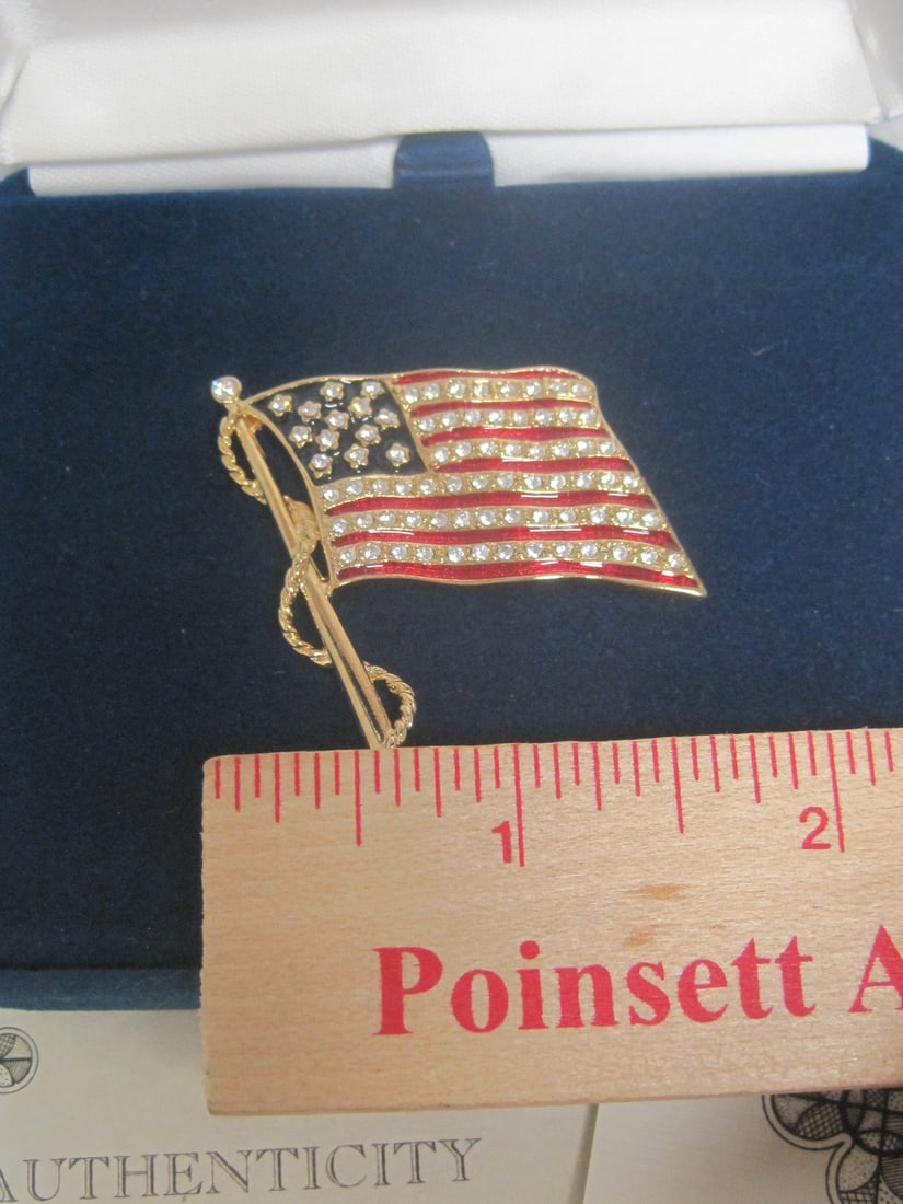 Camrose & Kross Jacqueline Kennedy Collection American Flag Brooch - 5