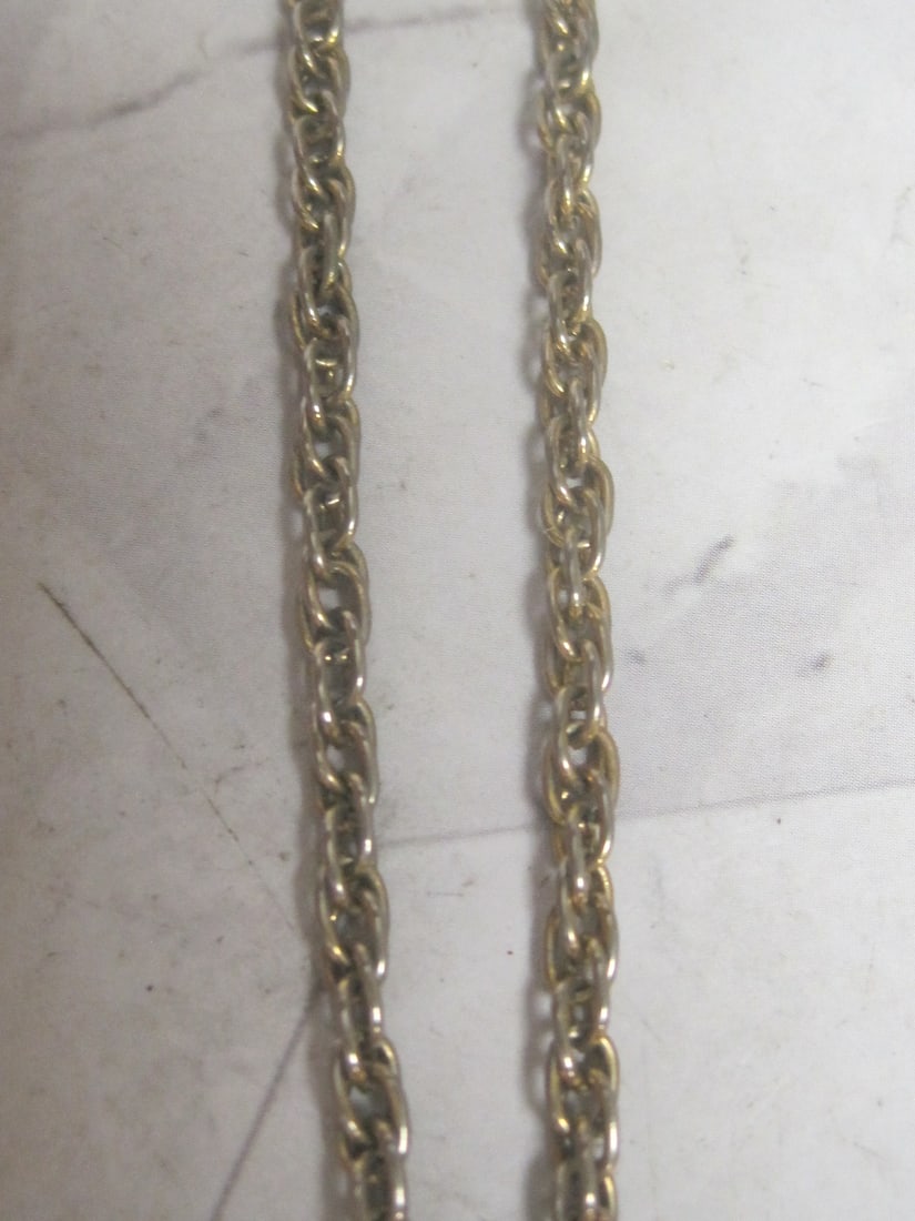 Vintage Lucerne Pendant Pocket Watch with 24" Goldtone Chain - 7