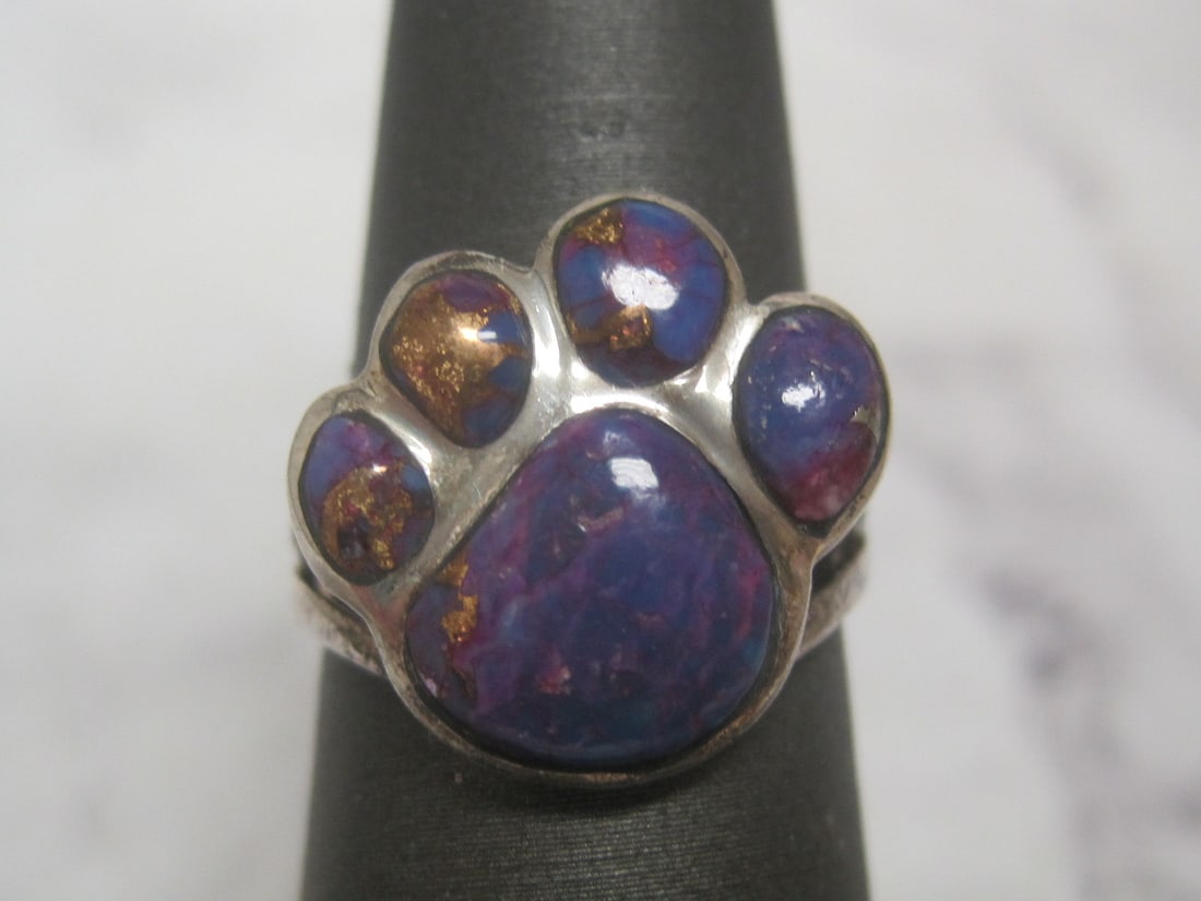 Sterling Silver Purple Turquoise Paw Ring: Weighs 3.5 grams, Size 6