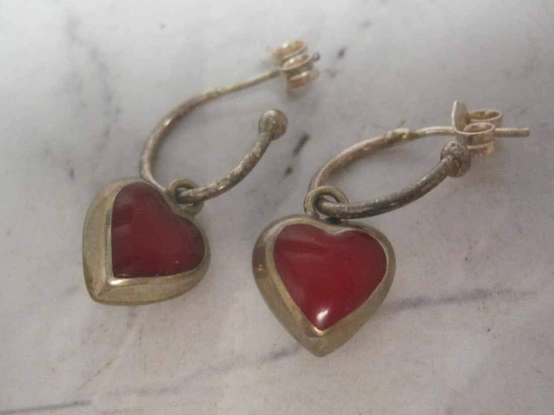 Sterling Silver Reversible Heart Earrings: Weighs 4.1 grams