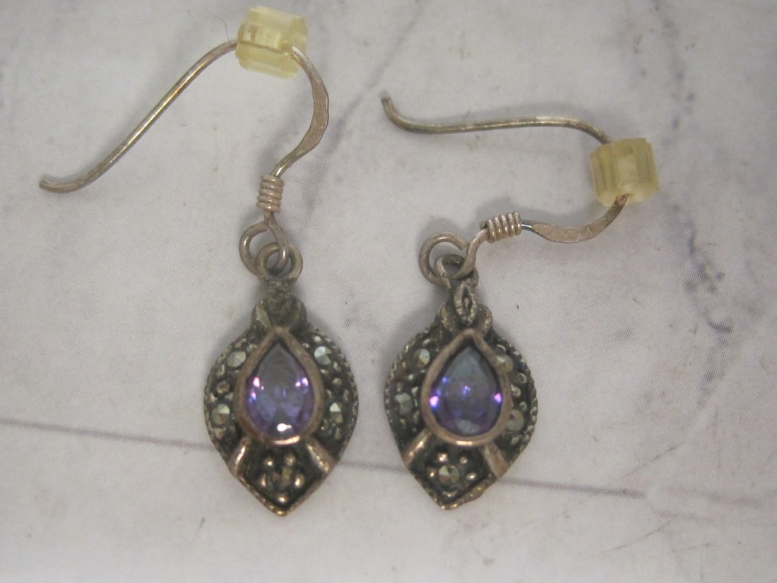 Sterling Silver Amethyst & Marcasite Earrings: Weighs 2.4 grams