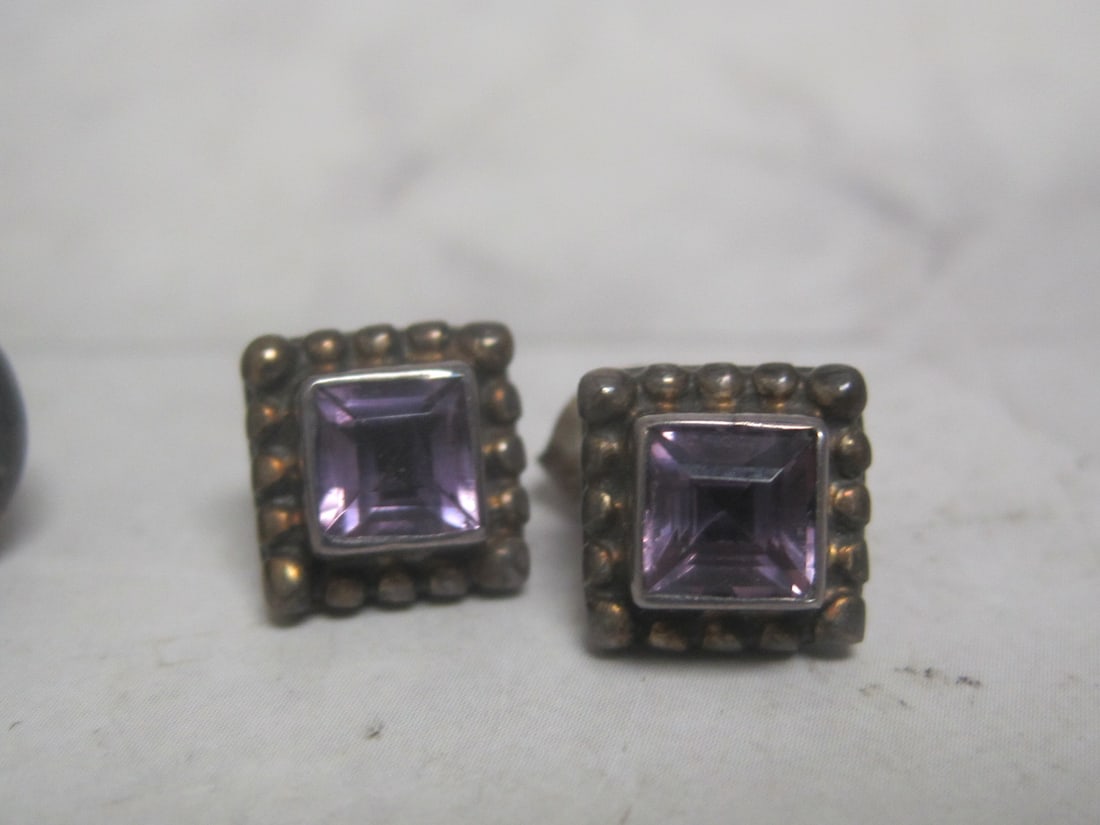 Lot of 2 Pairs of Sterling Silver Peridot & Amethyst Earrings - 3