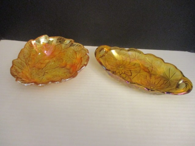 Carnival Glass Marigold, Berry Bowl and Daisy leaf dish: .