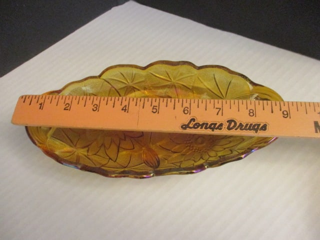 Carnival Glass Marigold, Berry Bowl and Daisy leaf dish - 4