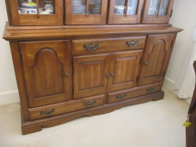 China Hutch; 2 pc - 3