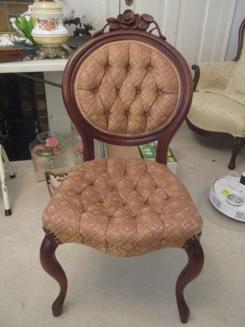Victorian Style Parlor Chair (1 of 3)