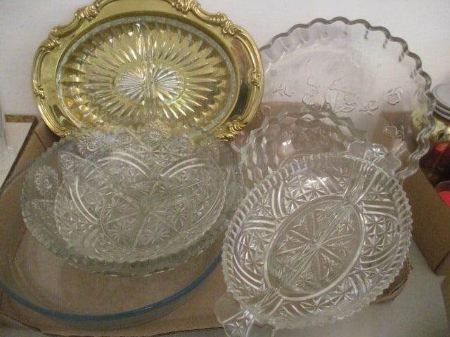 Lot of Glass Bowls & More: .
