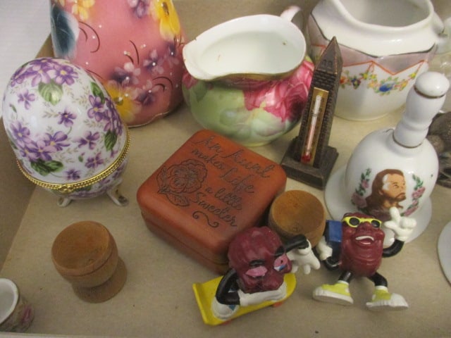 Miscellaneous Box Lot - 2