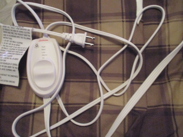 2 Heating Pads - 2