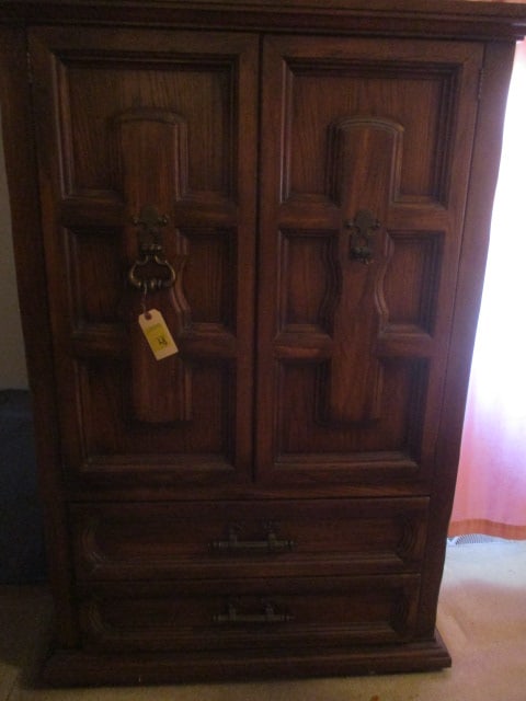 Burlington Furniture Co: Tall Chest of Drawers; Right handle missing; 58-1/2" tall x 40" wide x 17-1/2" deep Bring help to load