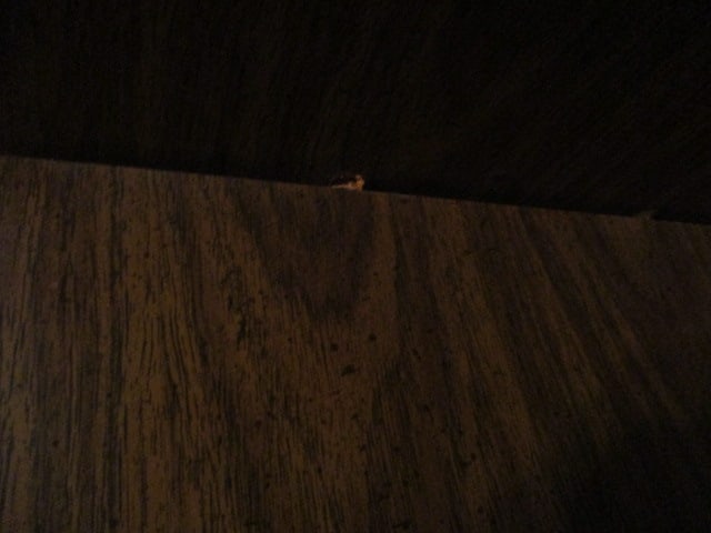 3pc Cabinet 1 shelf needs fixing - 4